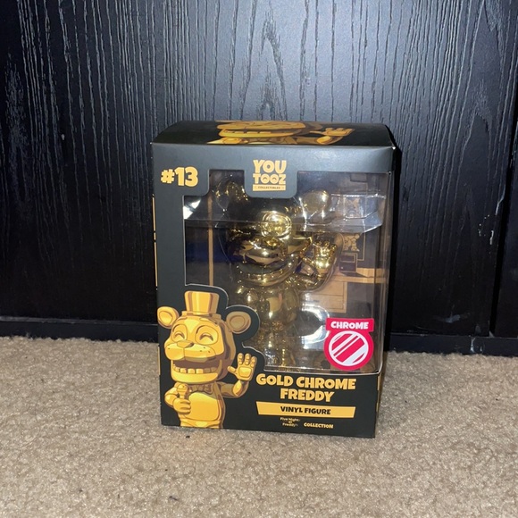 Extremely Rare Gold chrome Freddy Youtooz Figure - Picture 5 of 7